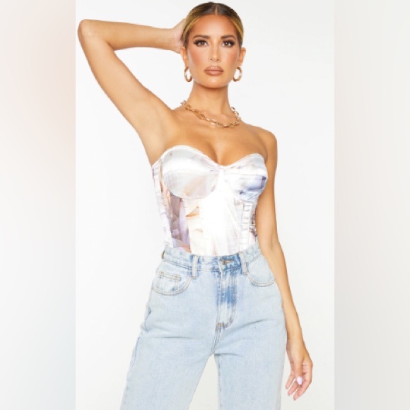 Satin corset - Picture 1 of 1